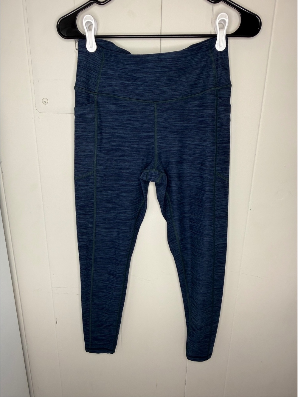 Victoria's Secret Women's Blue Heathered Leggings Size 8